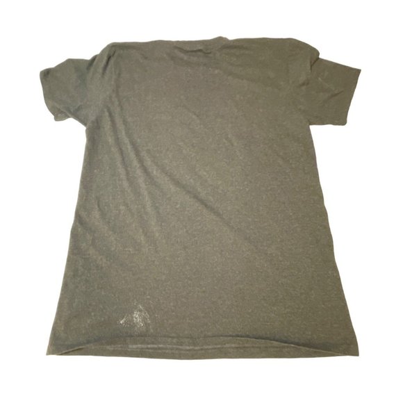 Harry Potter Hogwarts Crest Shirt Loot Crate Size Large Wizarding World Fantasy - Picture 6 of 9